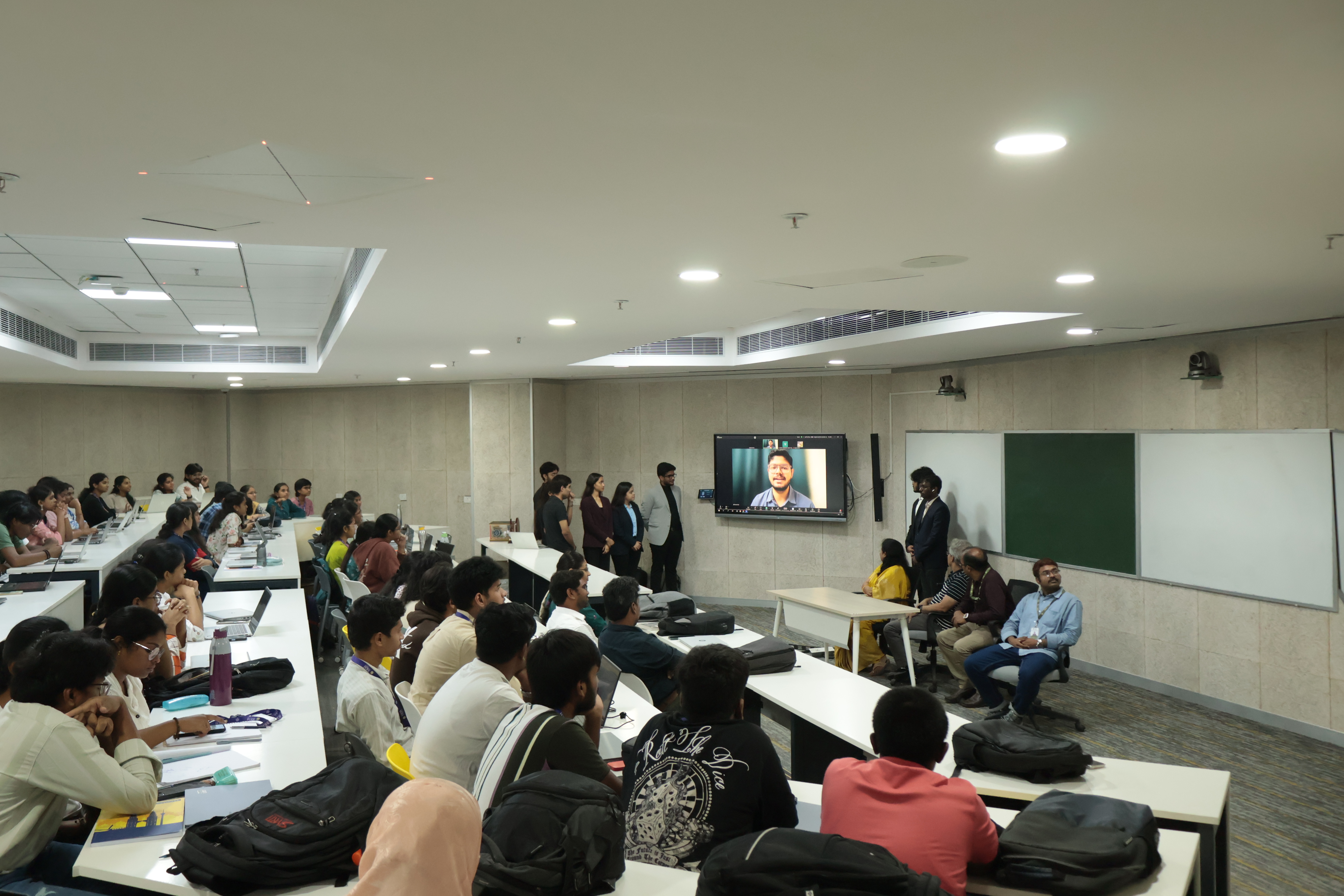 LinkUp Coding: A Hands-On Linked List Bootcamp — SRM AP ACM