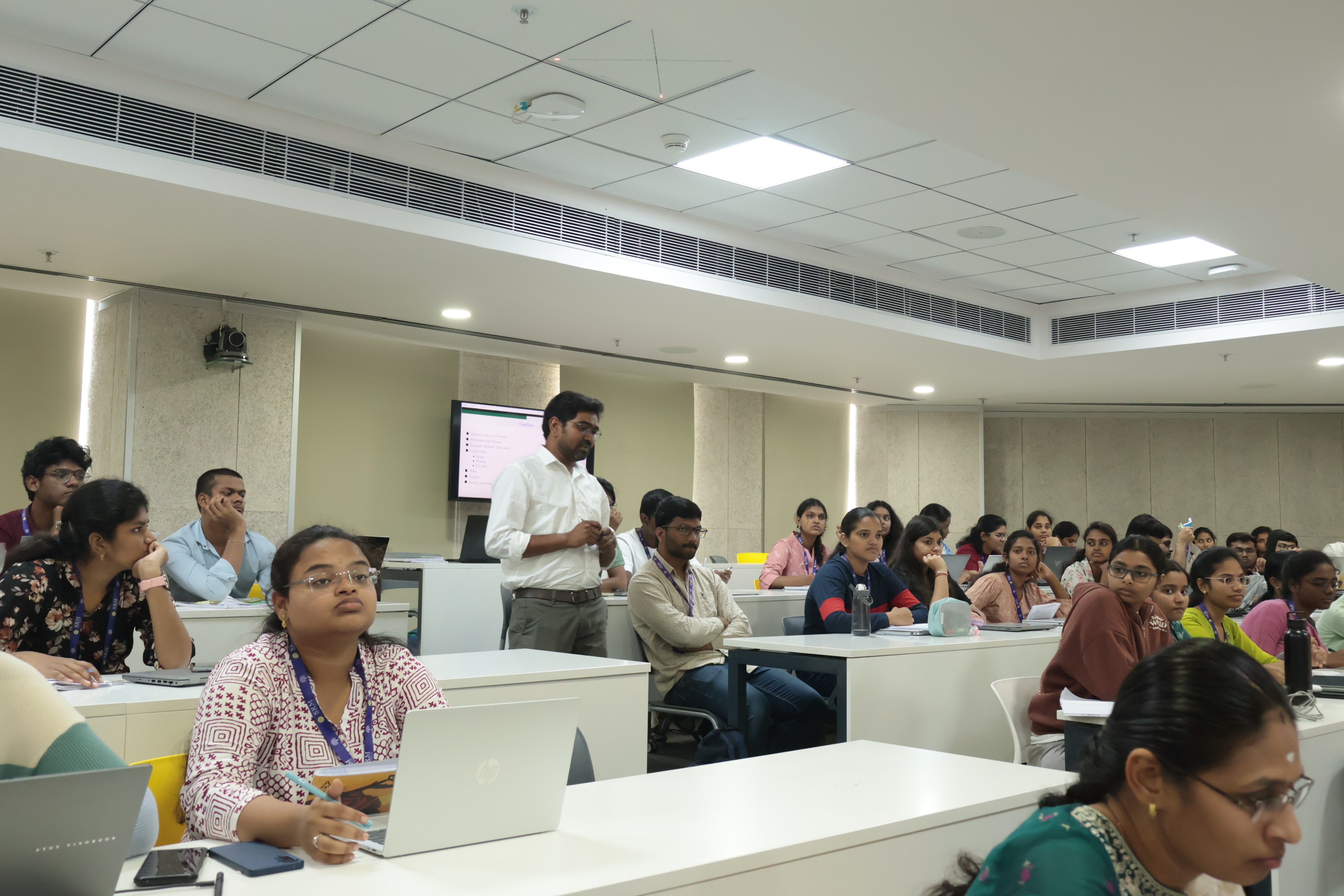 LinkUp Coding: A Hands-On Linked List Bootcamp — SRM AP ACM